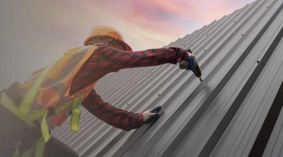 Professional gutter cleaning in Paxton, NE